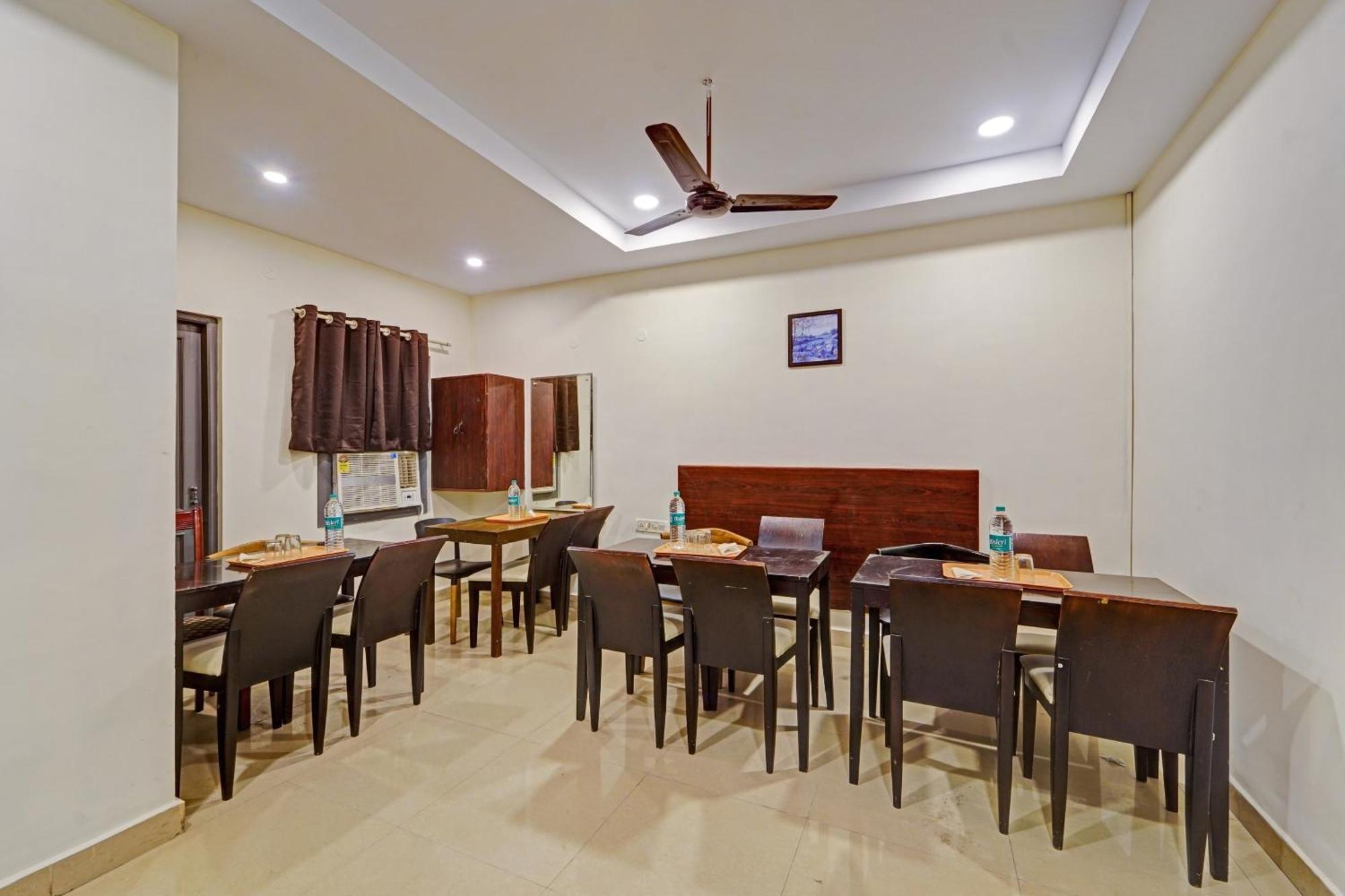 Super Townhouse G Silver Hotels Mount Road Csennai Kültér fotó