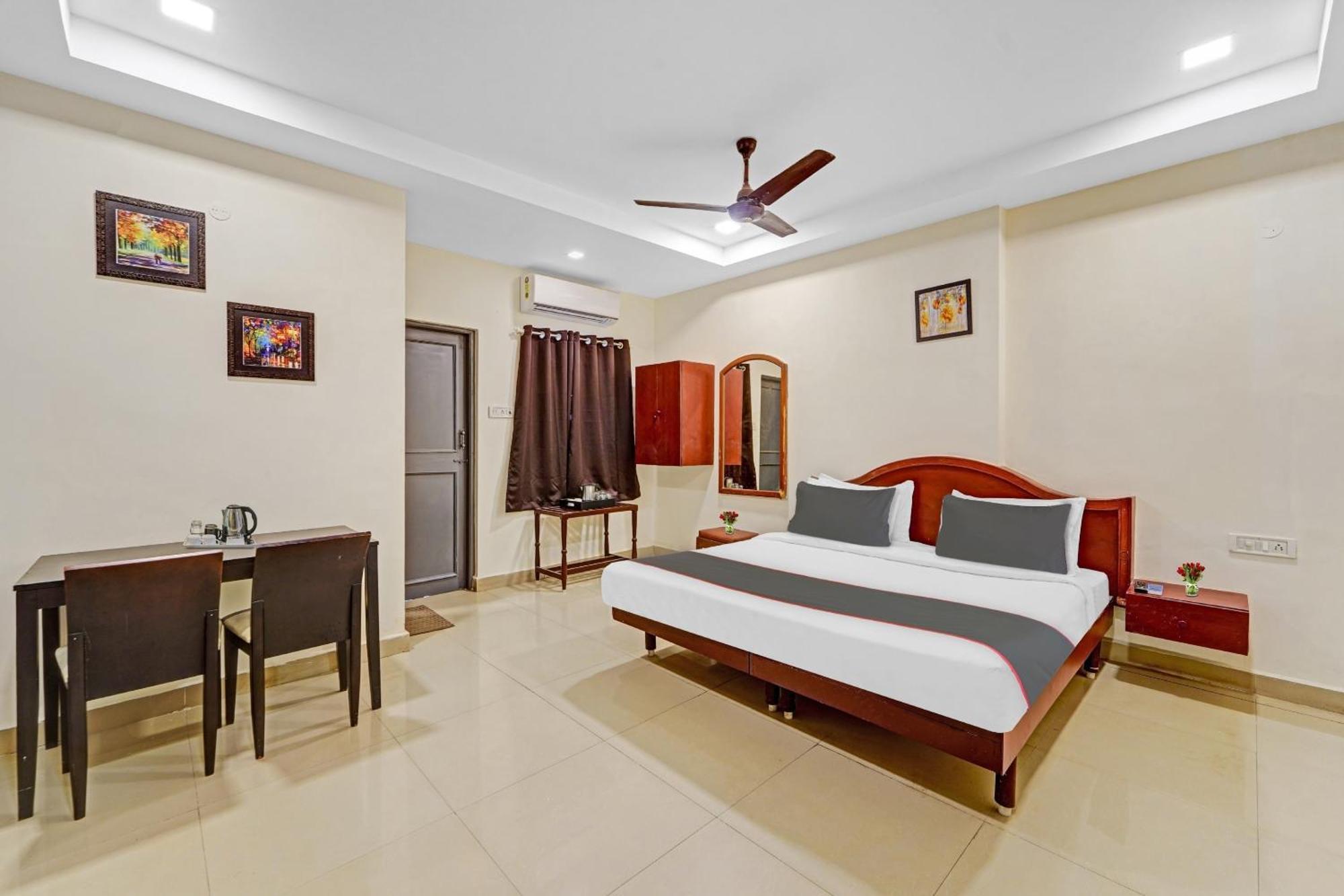 Super Townhouse G Silver Hotels Mount Road Csennai Kültér fotó
